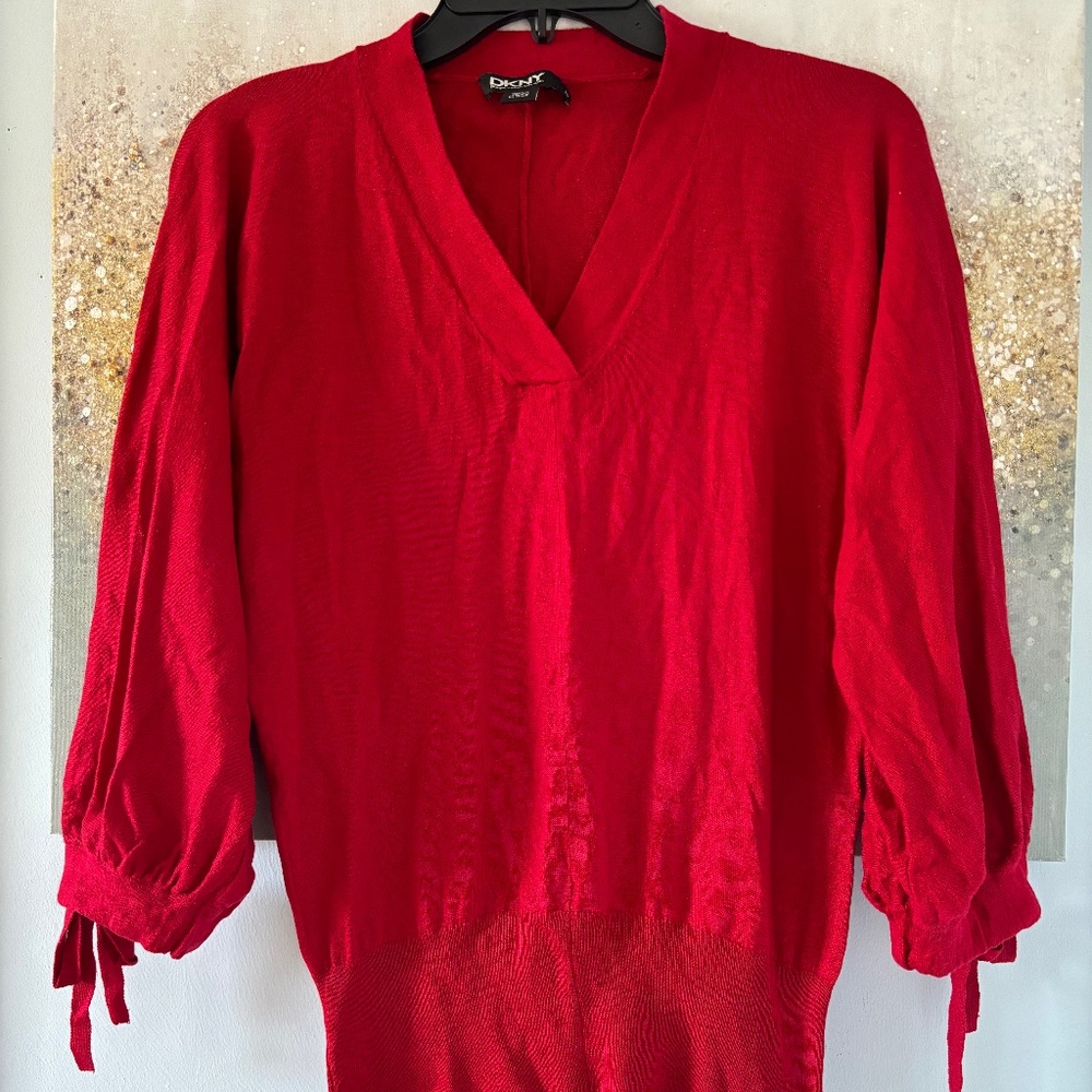 DKNY Sweater (NWOT)